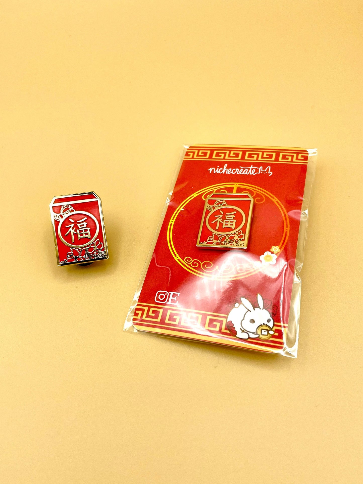 Red Envelope Gold Hard Enamel Pin/Keychains